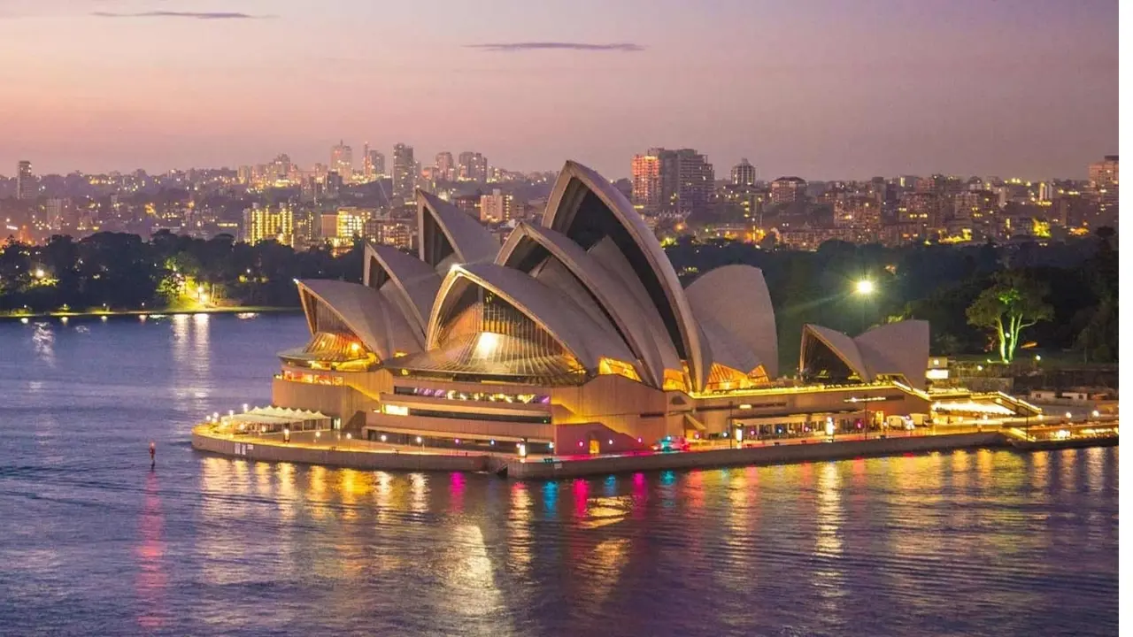 Planning Your Move to Australia from Saudi Arabia? Let MilkyWay Immigration Be Your Guide